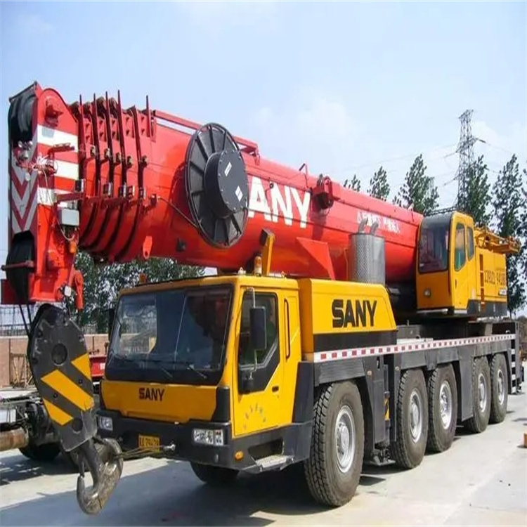 南昌附近工地哪里有吊车出租|应急吊装服务|24小时灵活调度